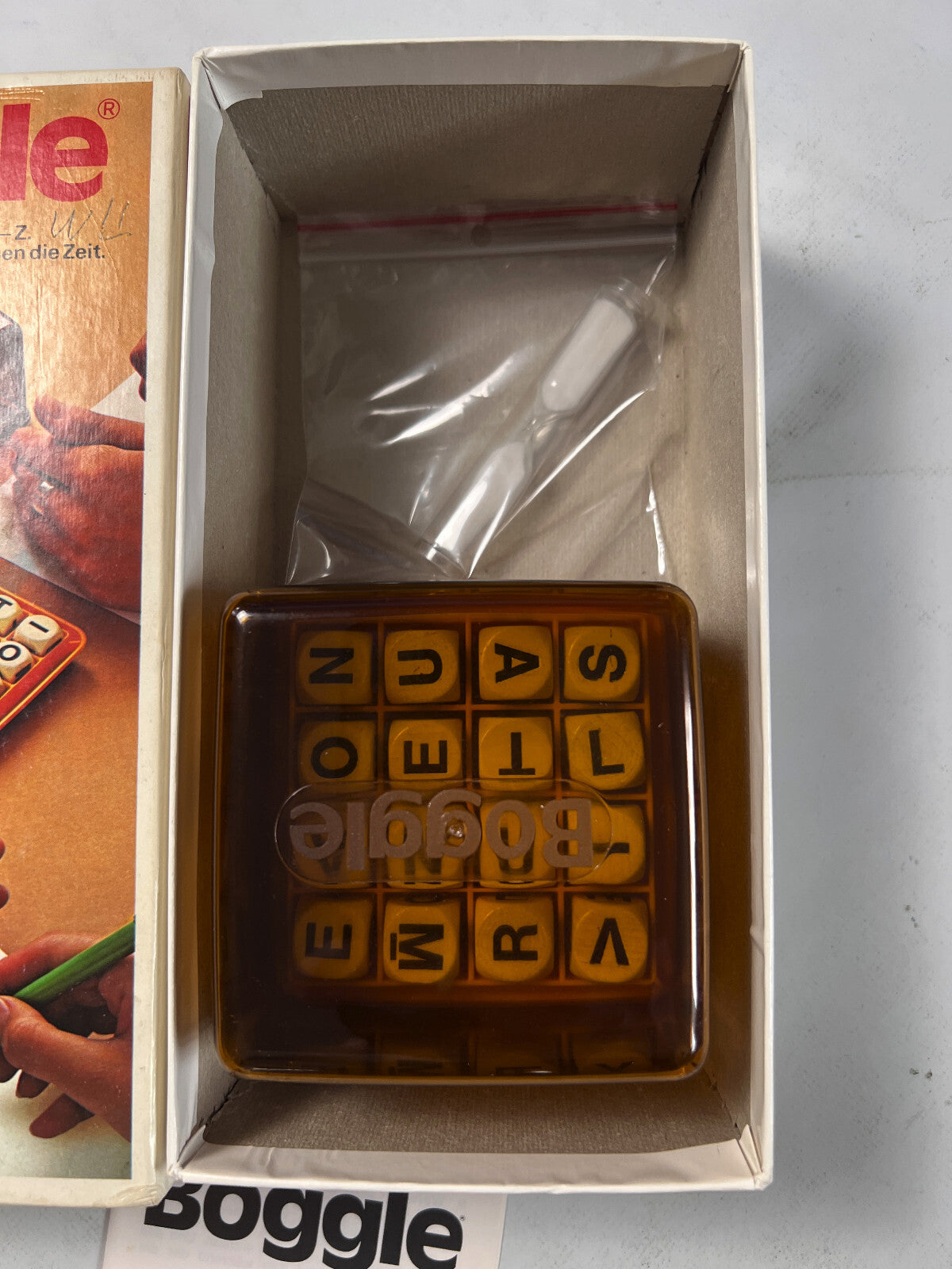 7614894