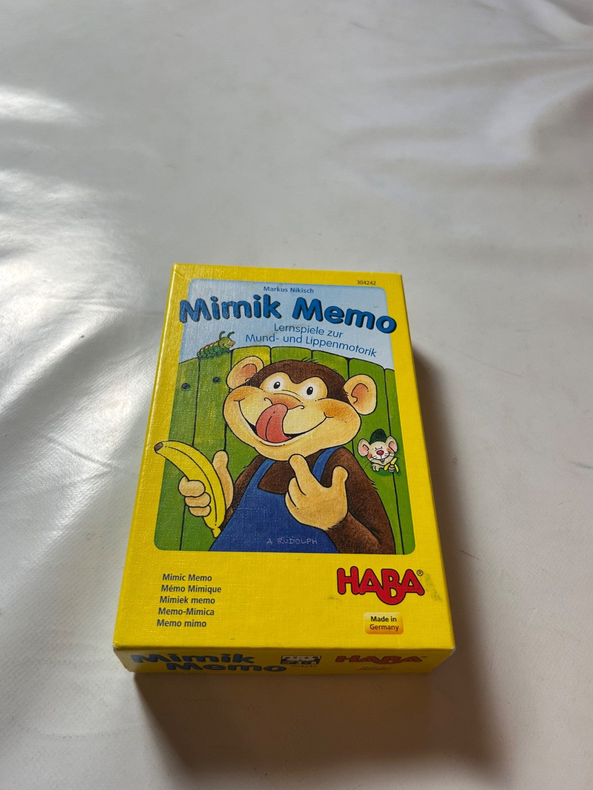 8124715