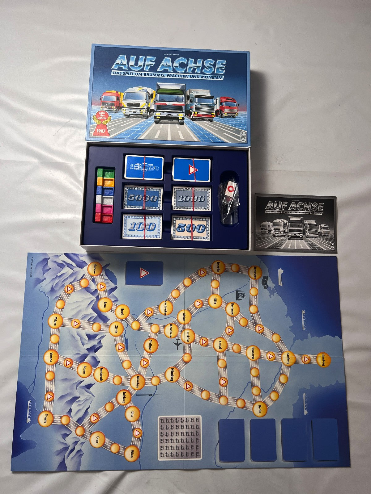 7881577