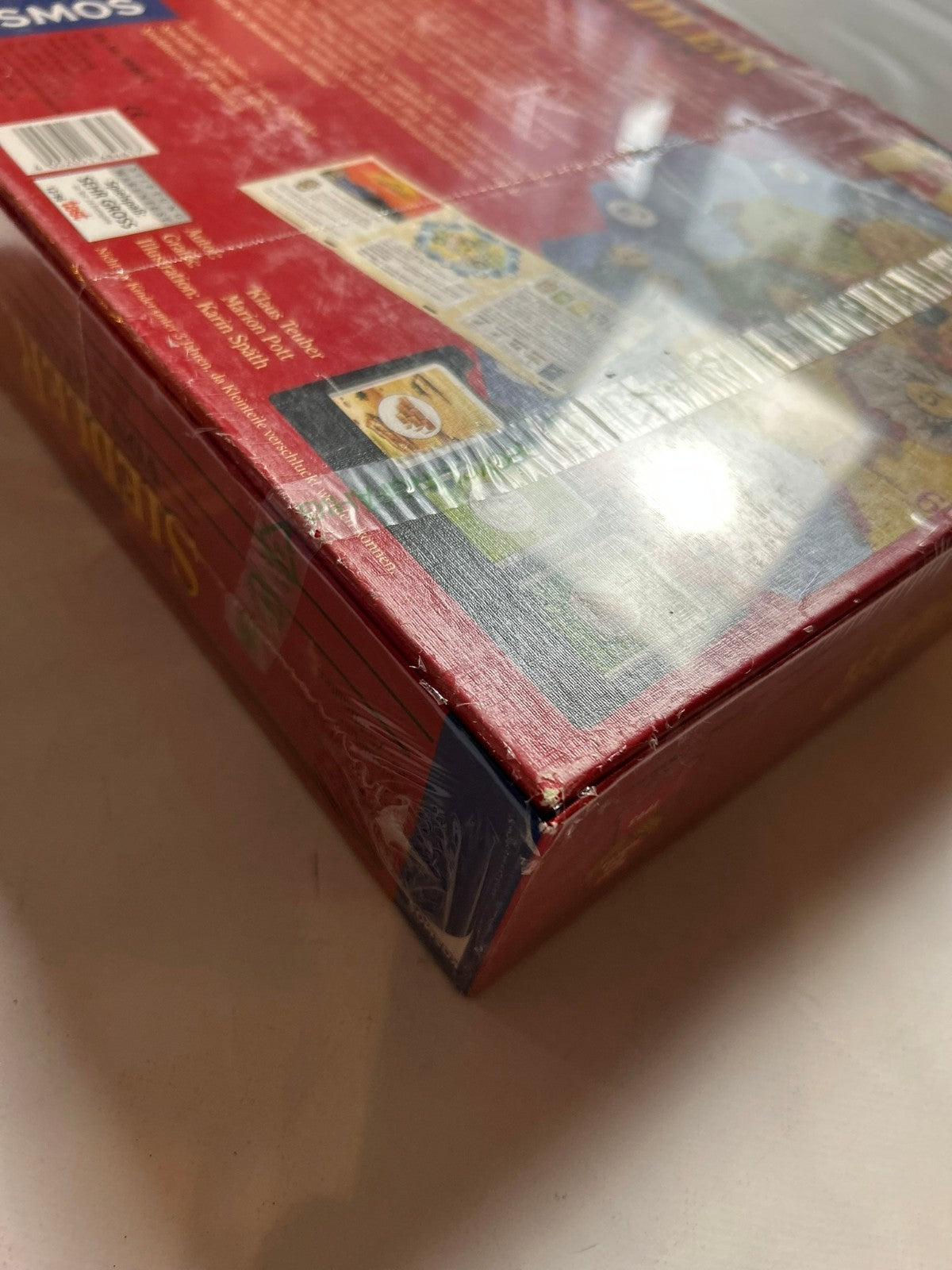 7850493