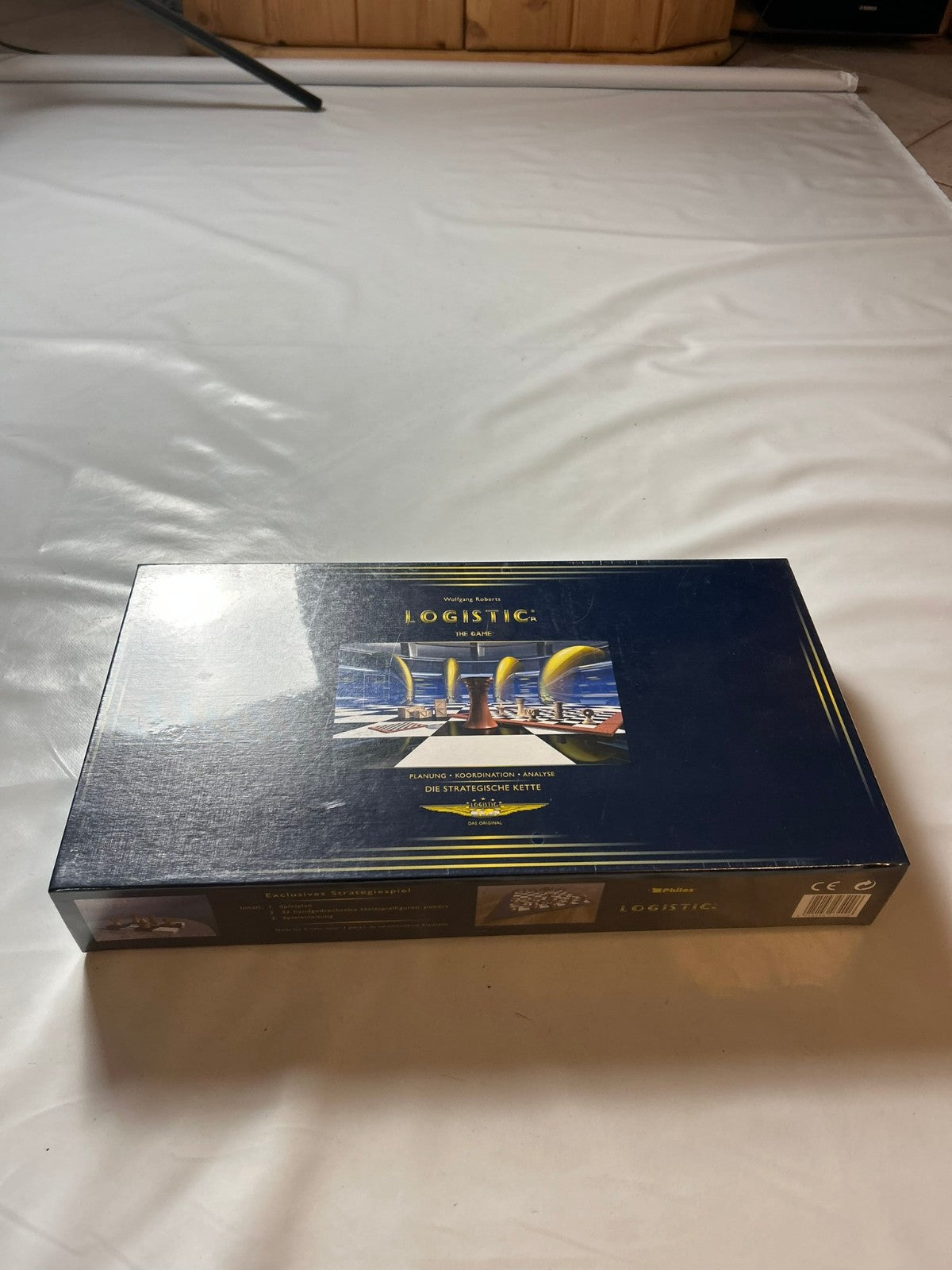 7673022