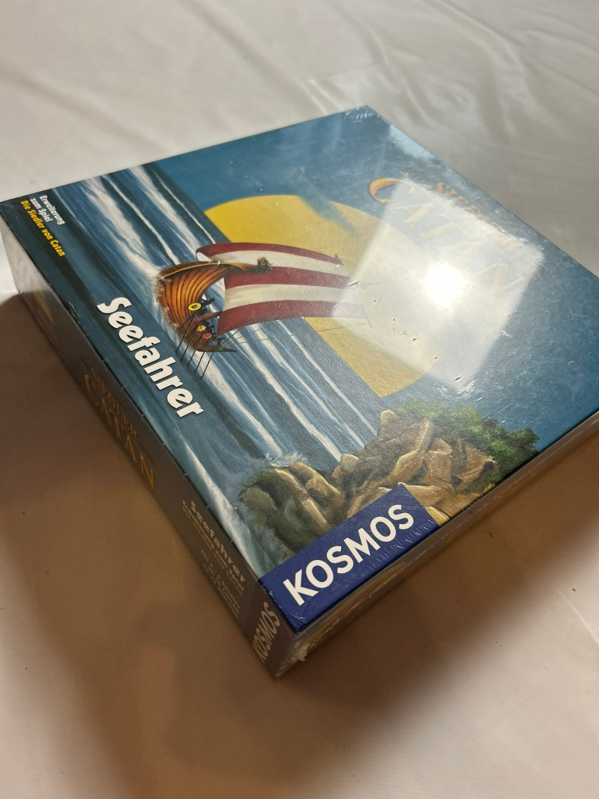 7673027
