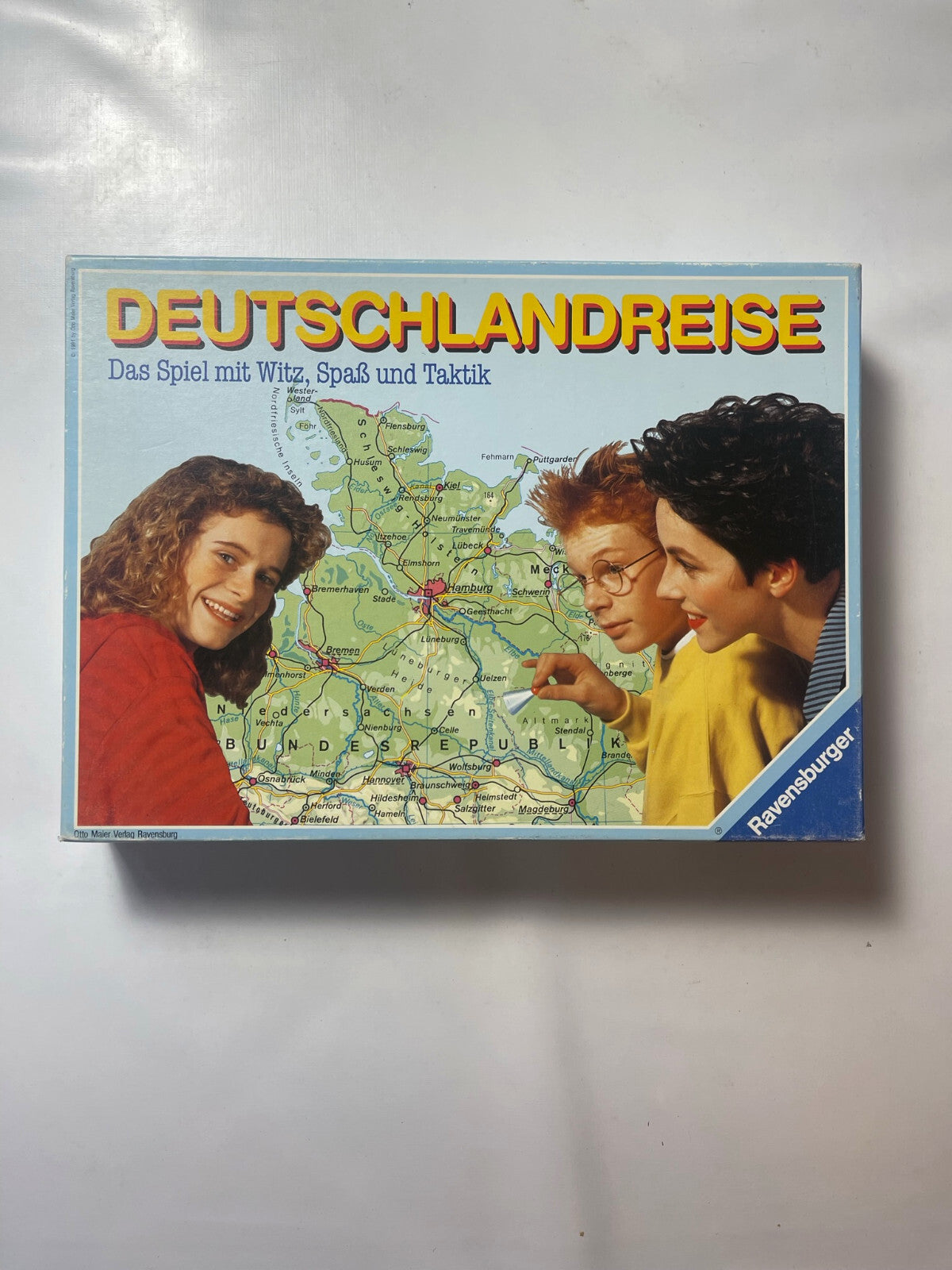 6805639