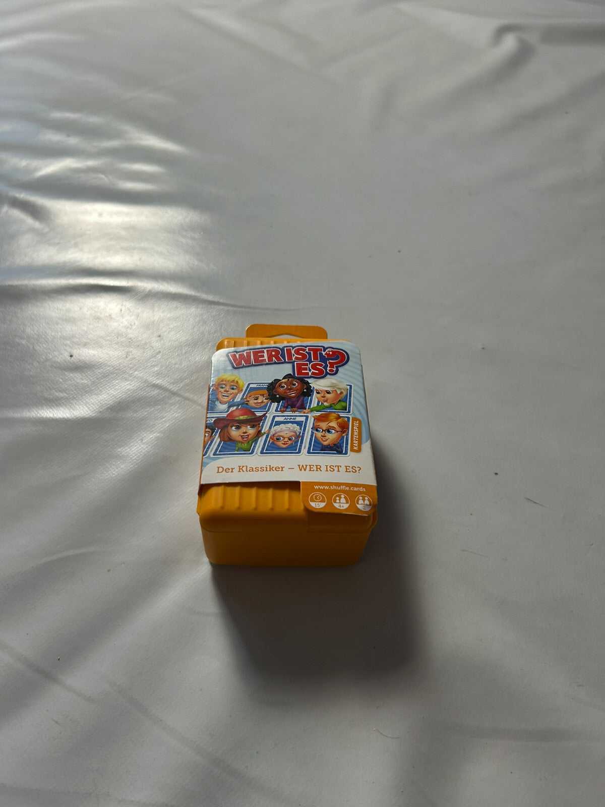 6904323