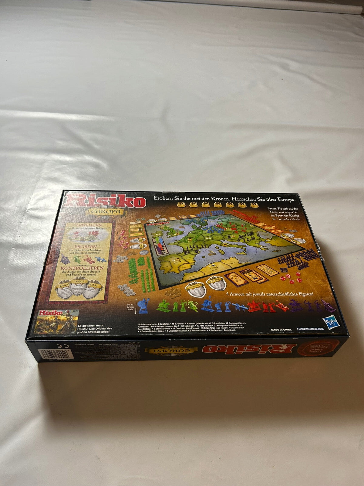 6806437