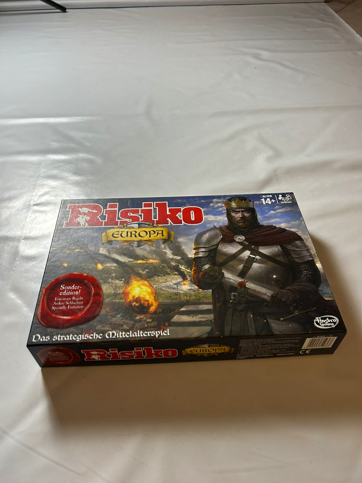 6806437