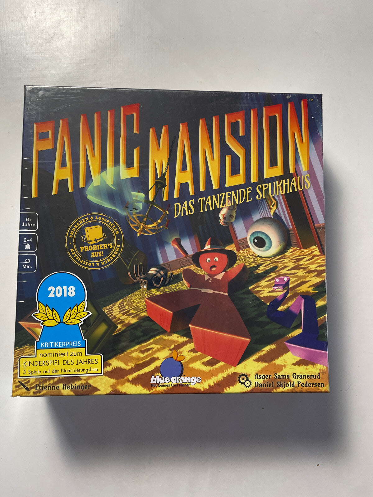 6804758