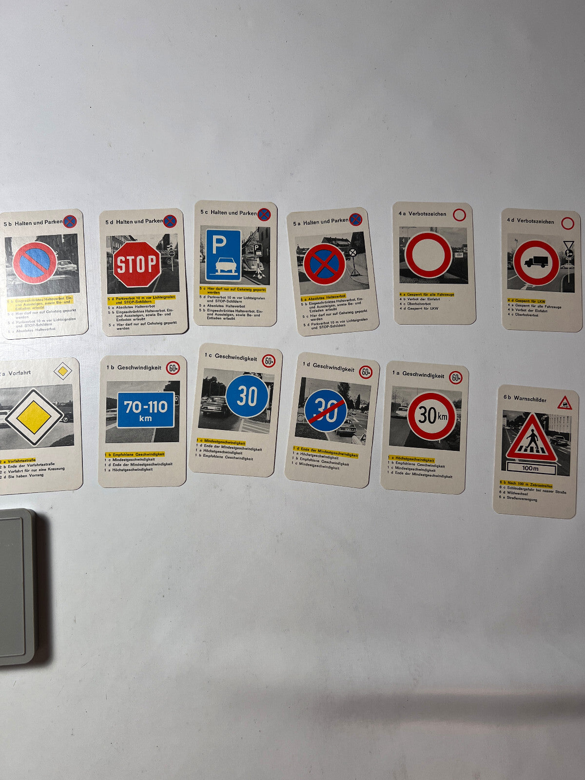 Detailfoto 4 – SKU A6474 – Kartenspiel gebraucht bei Brettspielimperium