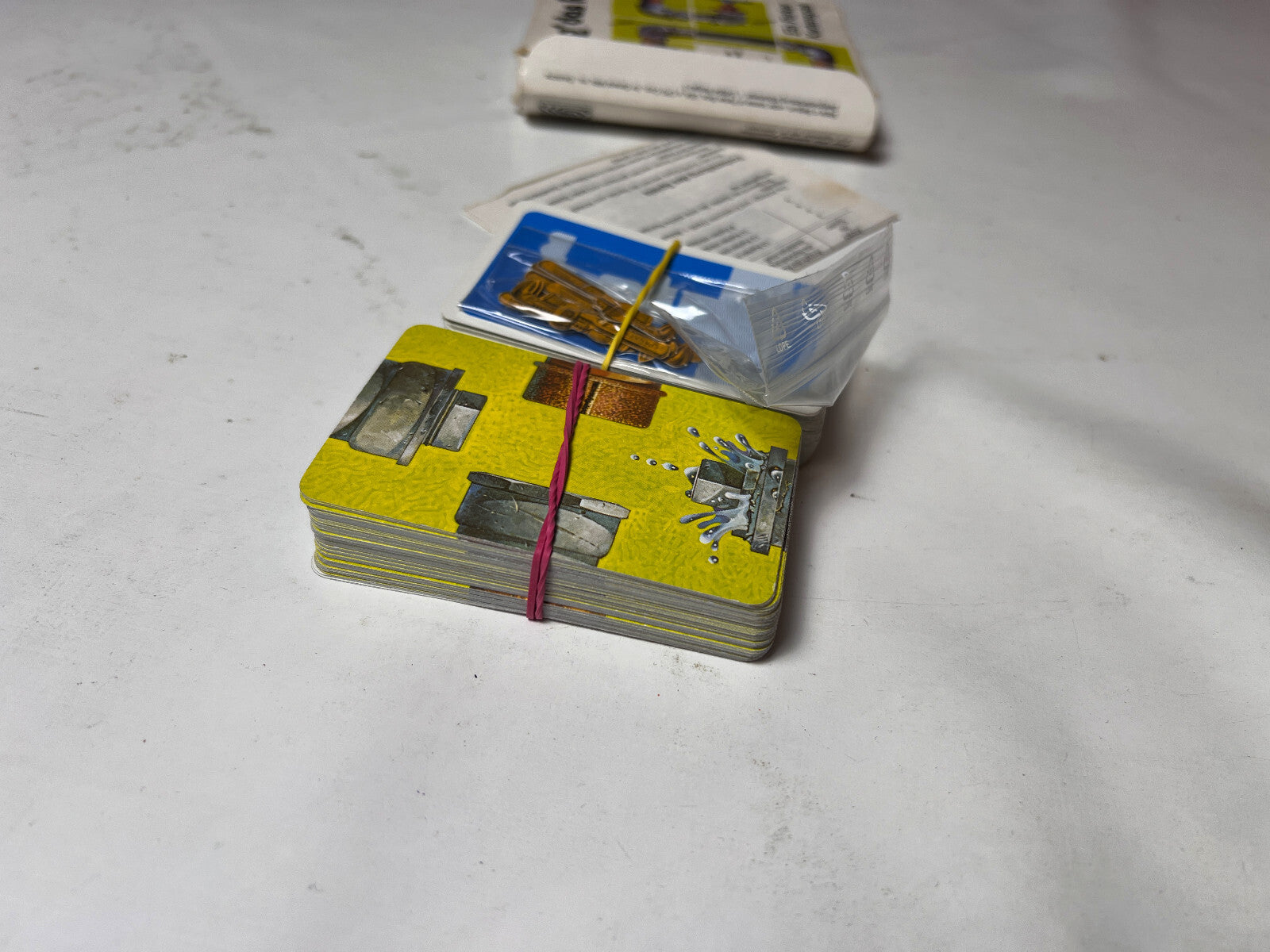 Detailfoto 4 – SKU A6611 – Kartenspiel gebraucht bei Brettspielimperium