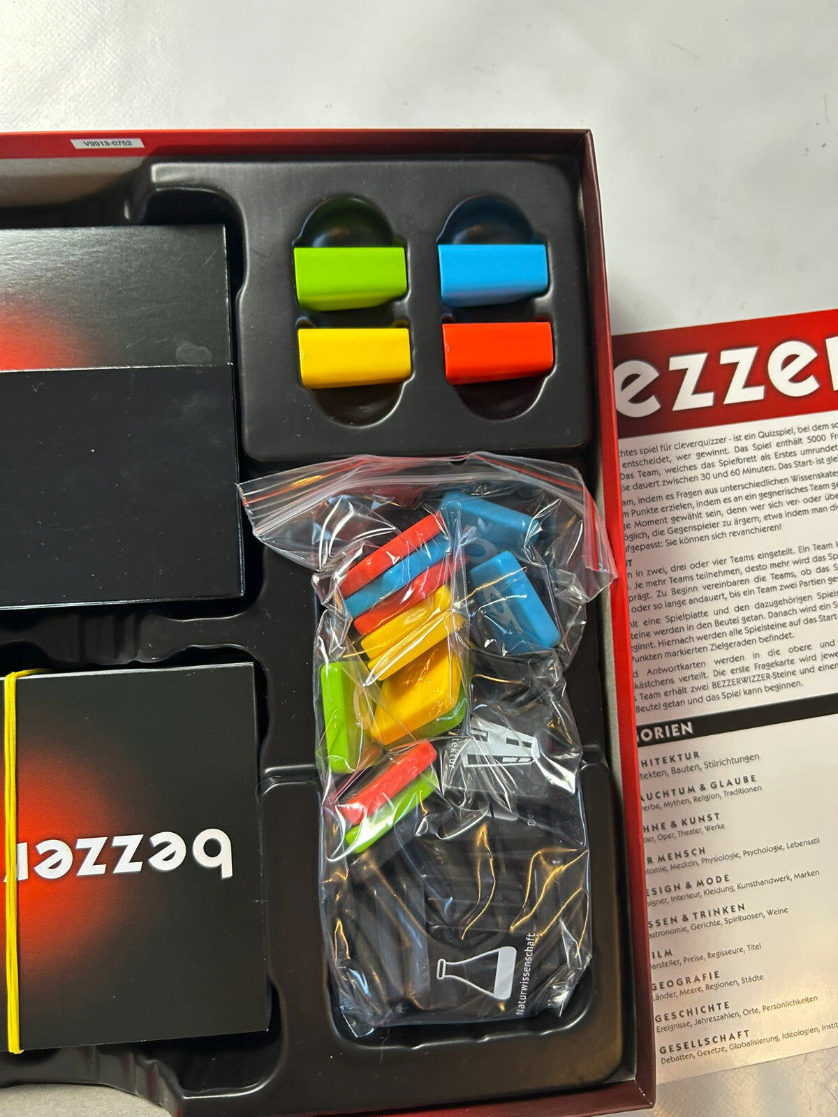 7487610