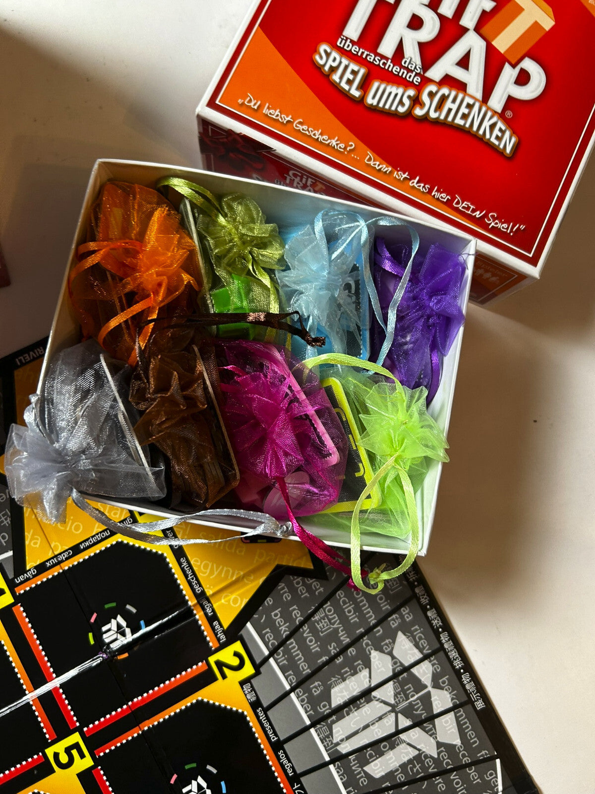 Detailfoto 9 – SKU A6590 – Gesellschaftsspiel gebraucht bei Brettspielimperium