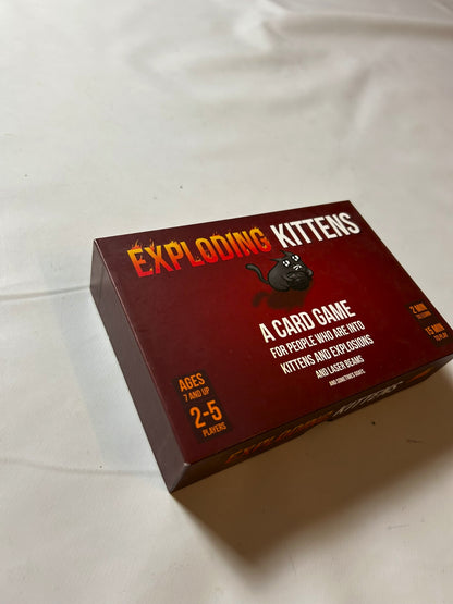 Detailfoto 5 – SKU A8432 – Kartenspiel gebraucht bei Brettspielimperium
