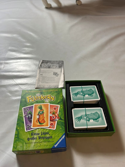 7904067