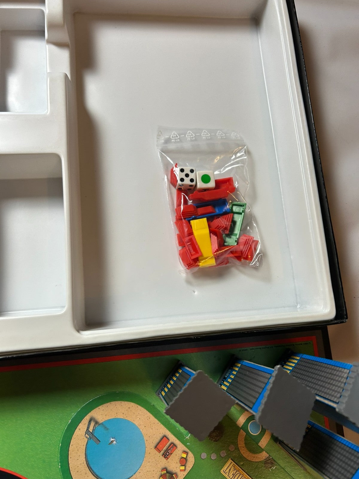 Detailfoto 13 – SKU A10413 – Gesellschaftsspiel gebraucht bei Brettspielimperium