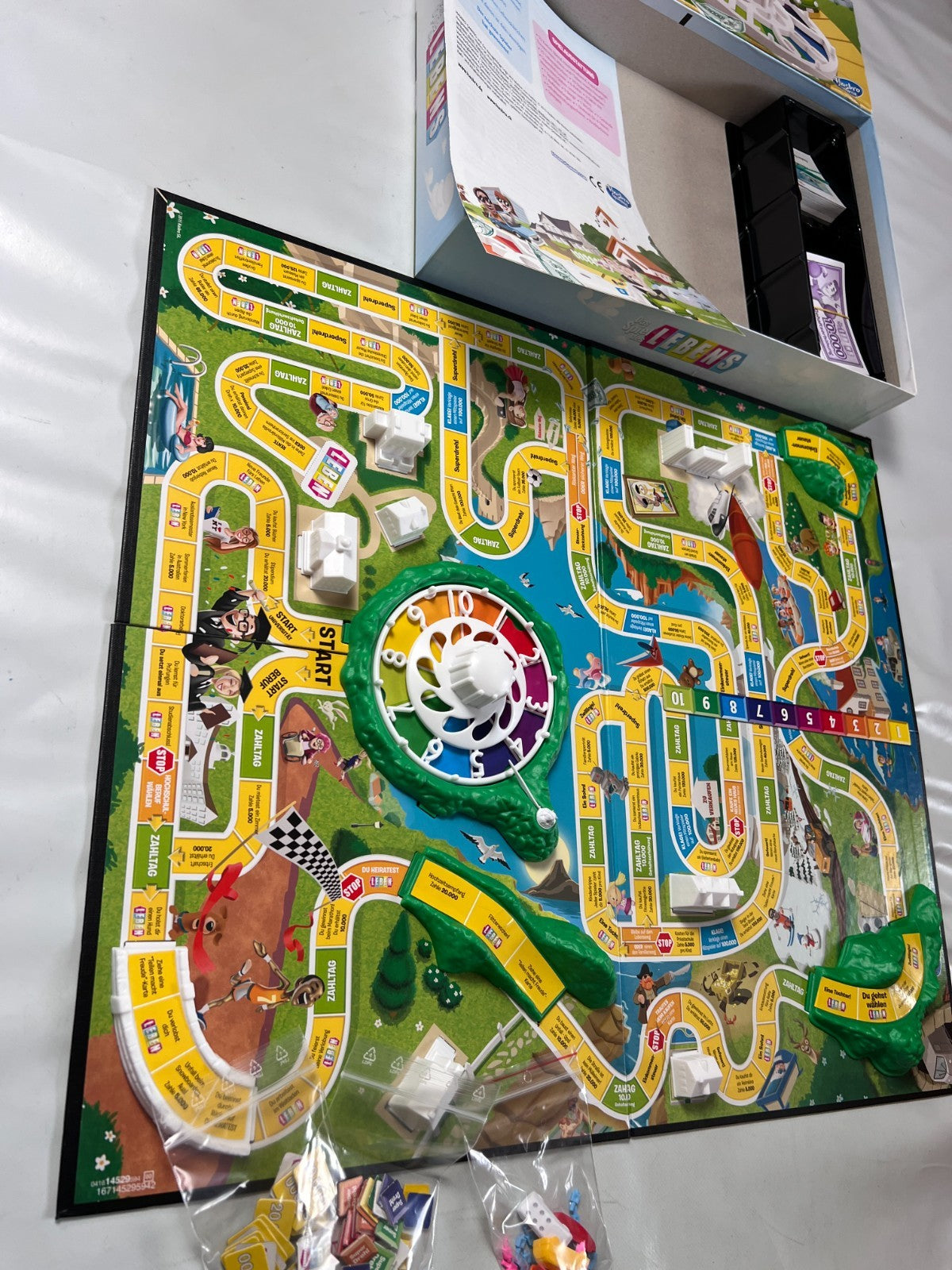 Detailfoto 7 – SKU A13529 – Gesellschaftsspiel gebraucht bei Brettspielimperium