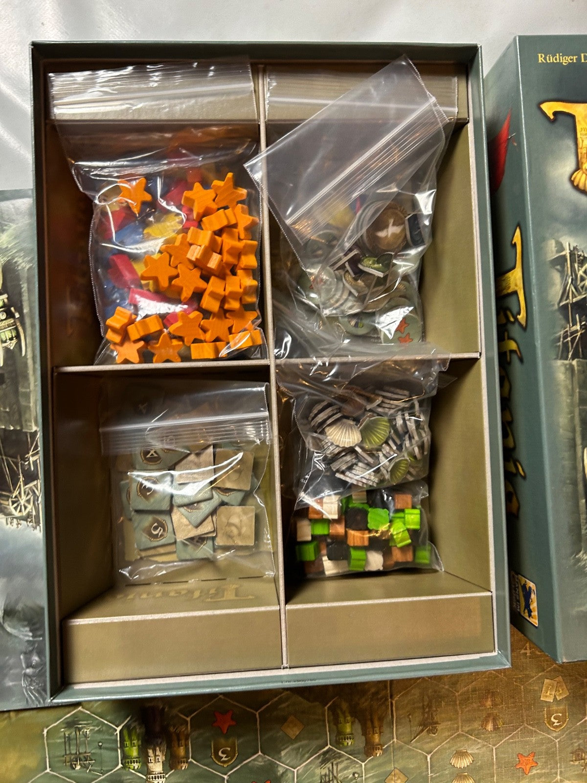 Detailfoto 8 – SKU A11313 – Gesellschaftsspiel gebraucht bei Brettspielimperium