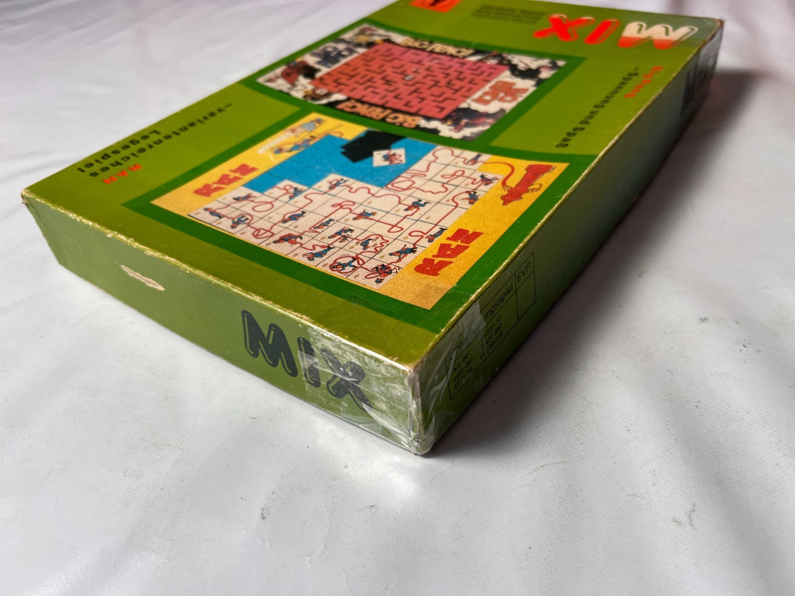 Detailfoto 10 – SKU A13359 – Gesellschaftsspiel gebraucht bei Brettspielimperium