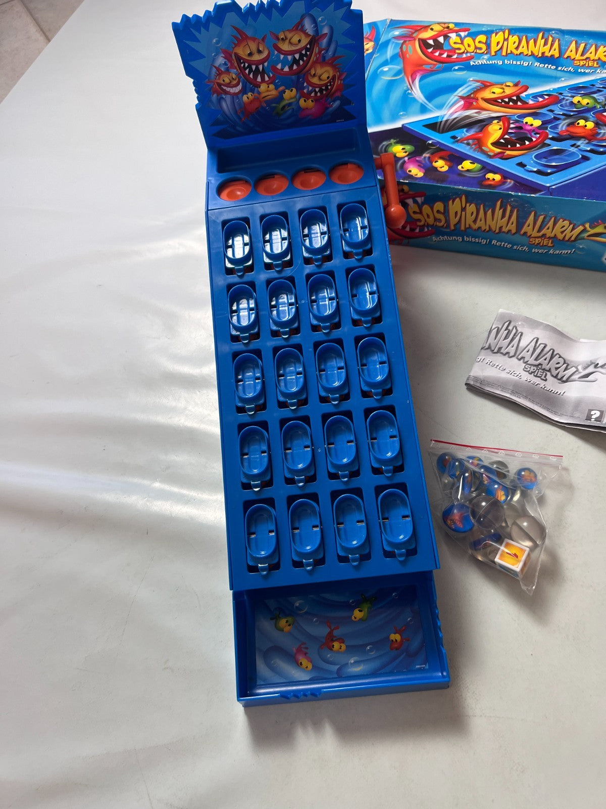SOS Piranha Alarm - Mattel - Kinderspiel - ab 5 Jahre - Vollständig - Ansicht 4