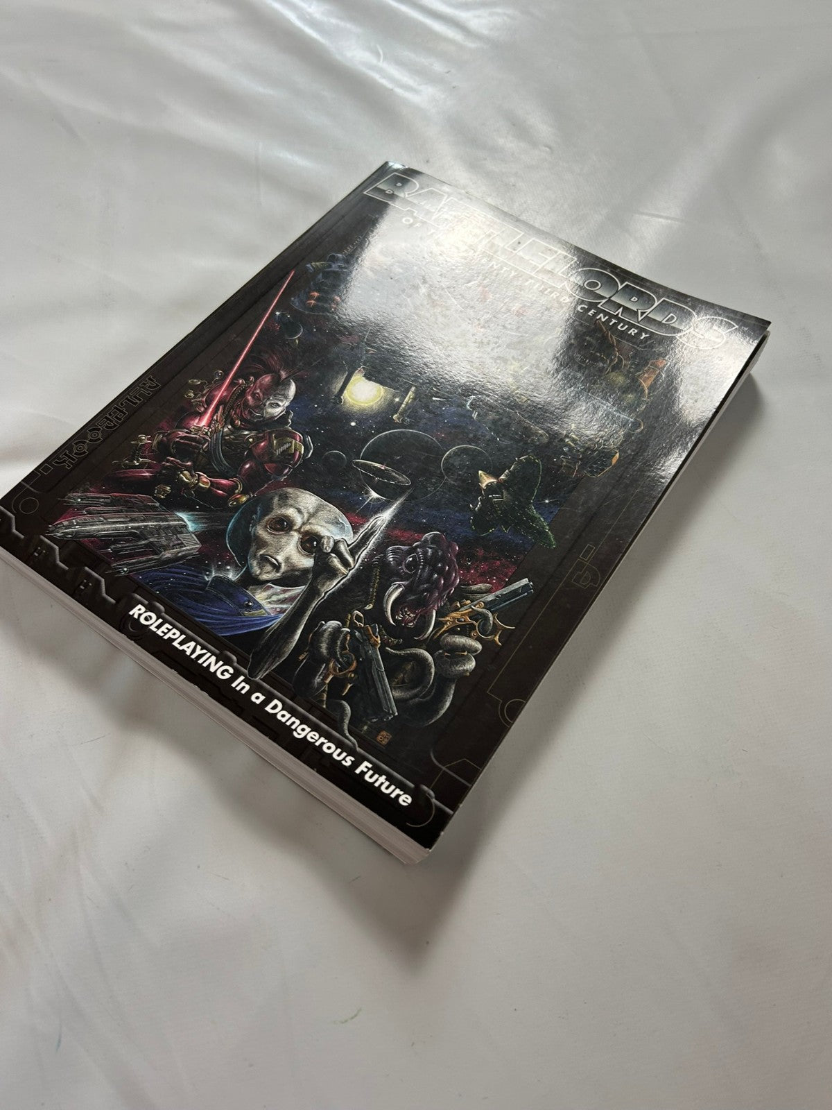 Detailfoto 4 – SKU A9905 – Rollenspiel-Buch gebraucht bei Brettspielimperium