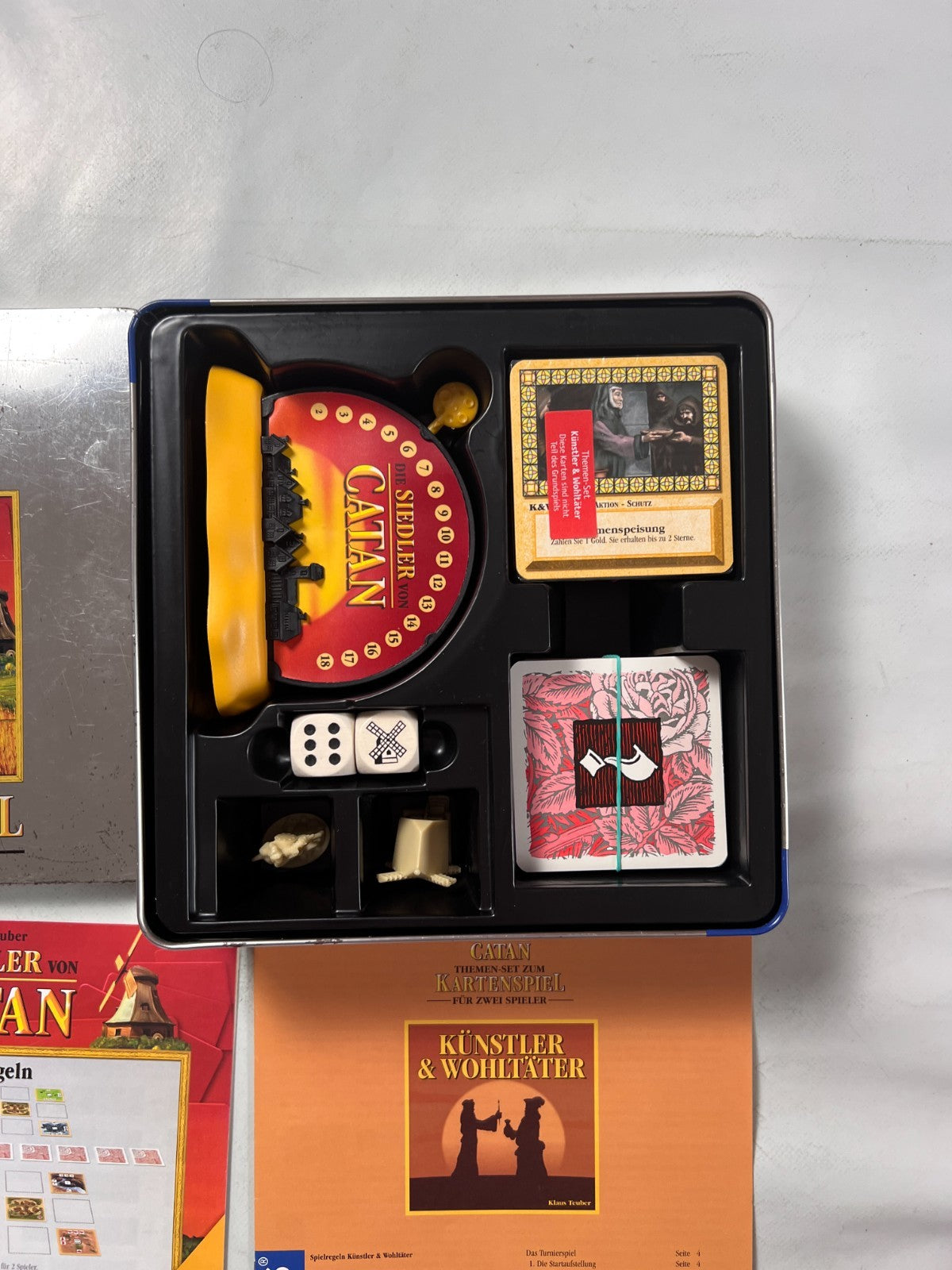 Die Siedler von Catan Kartenspiel Jubiläumsausgabe Metallbox  inkl. Erweiterung - Ansicht 4