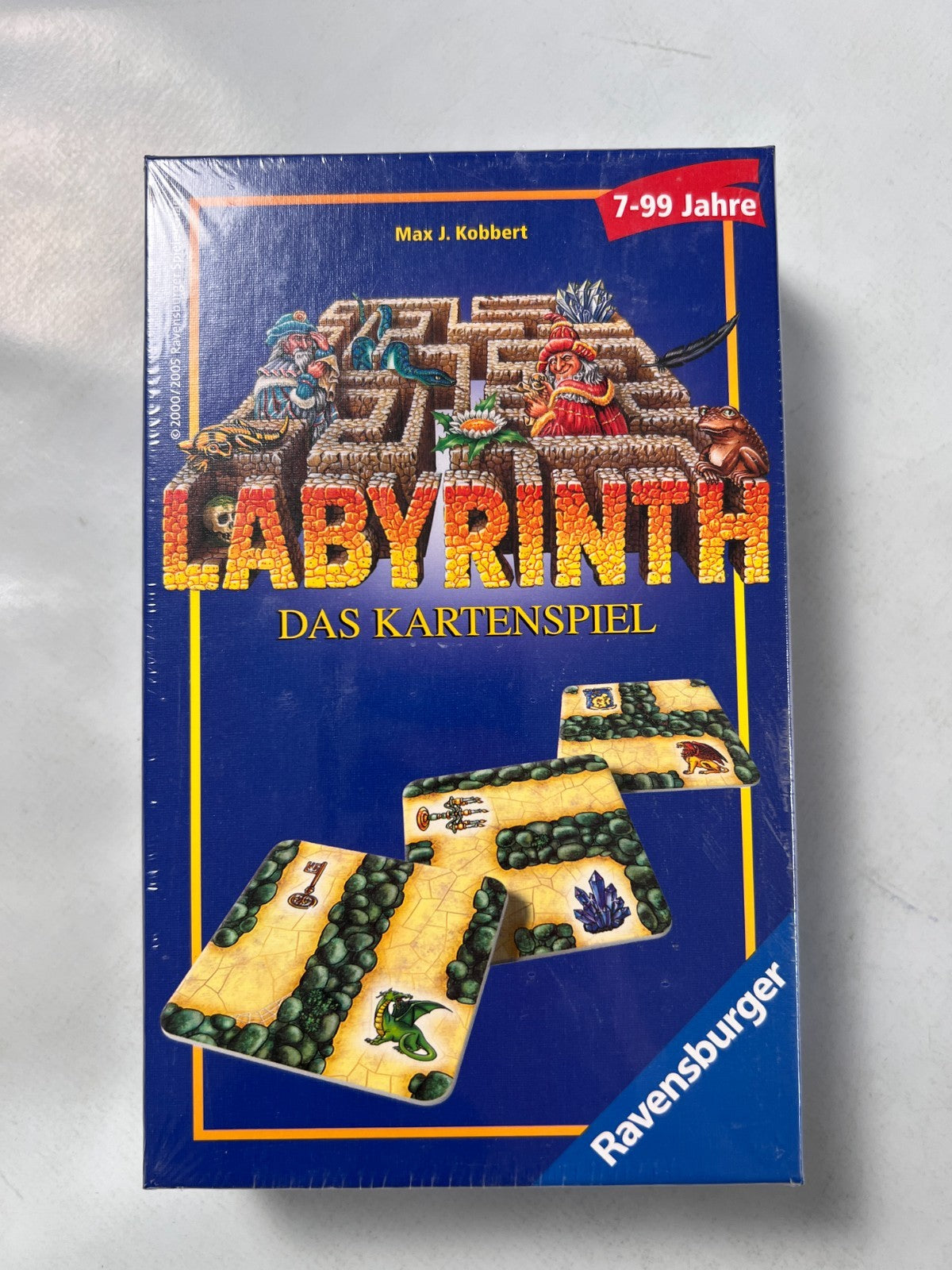Detailfoto 2 – SKU A13213 – Kartenspiel neu bei Brettspielimperium