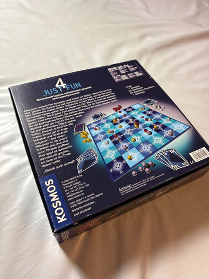 Detailfoto 12 – SKU A14263 – Kartenspiel gebraucht bei Brettspielimperium