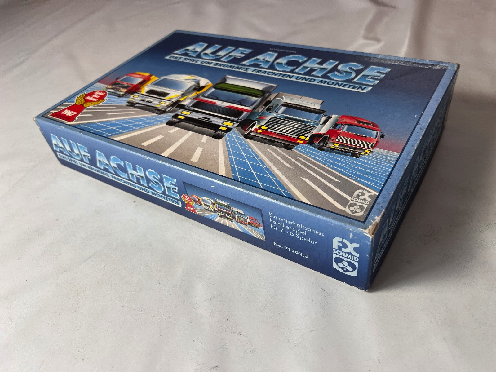 7881576