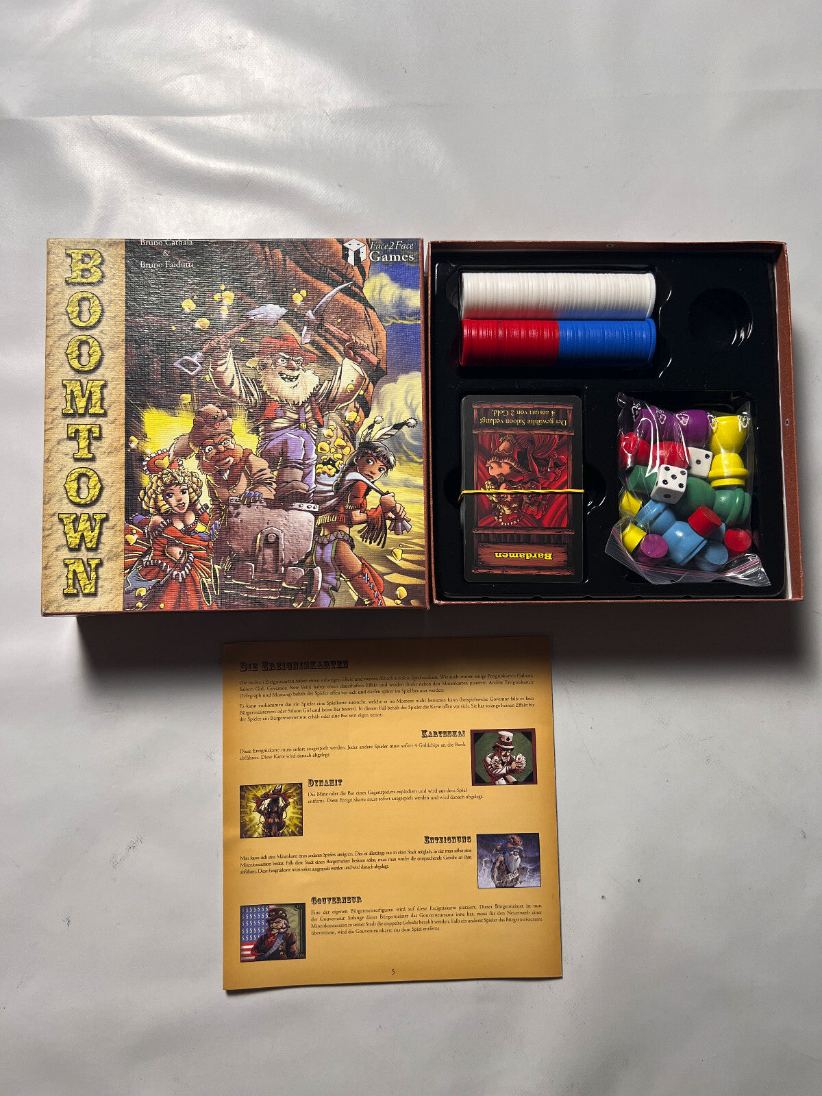 Detailfoto 2 – SKU A8132 – Kartenspiel gebraucht bei Brettspielimperium