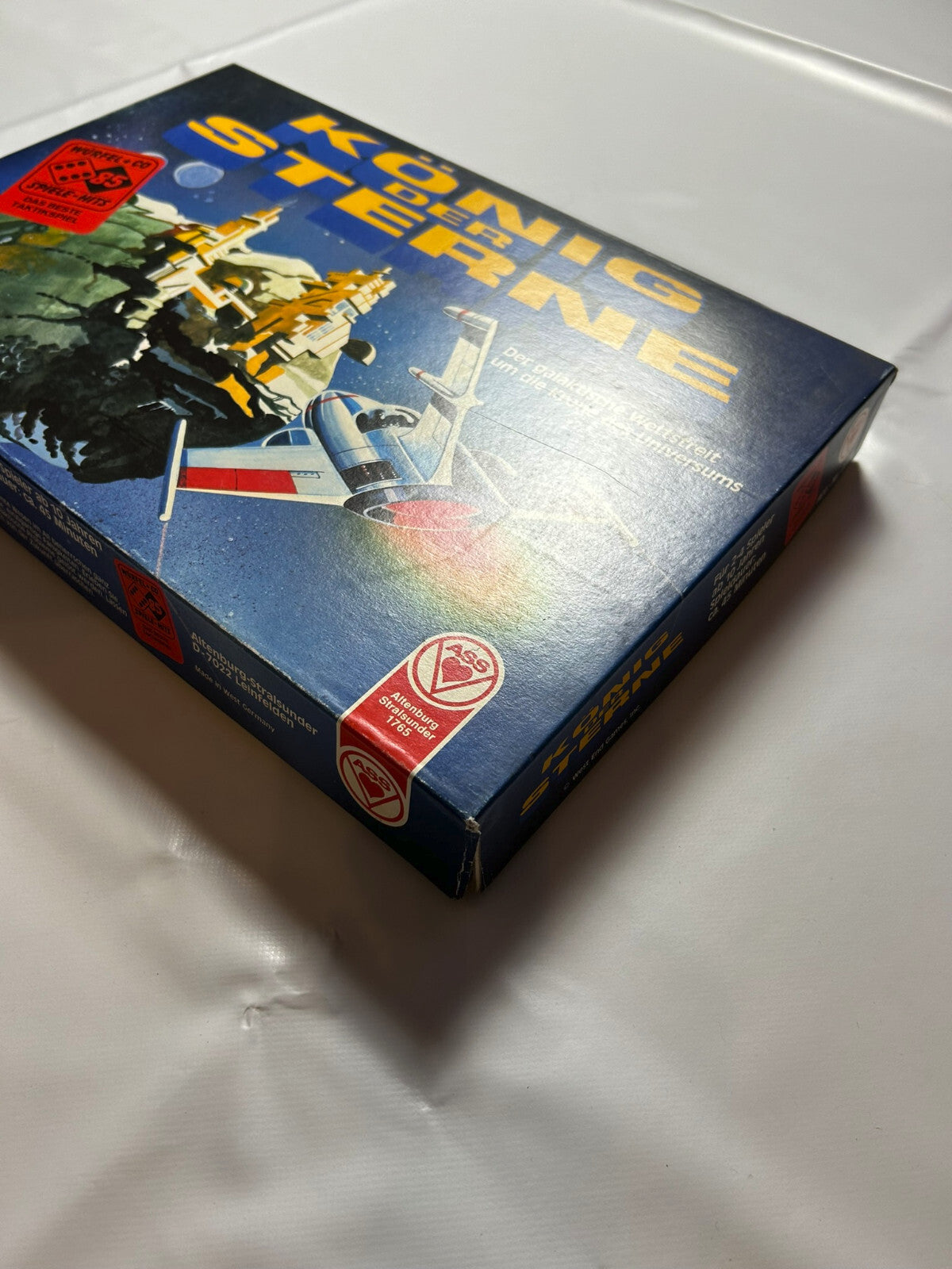 6806104