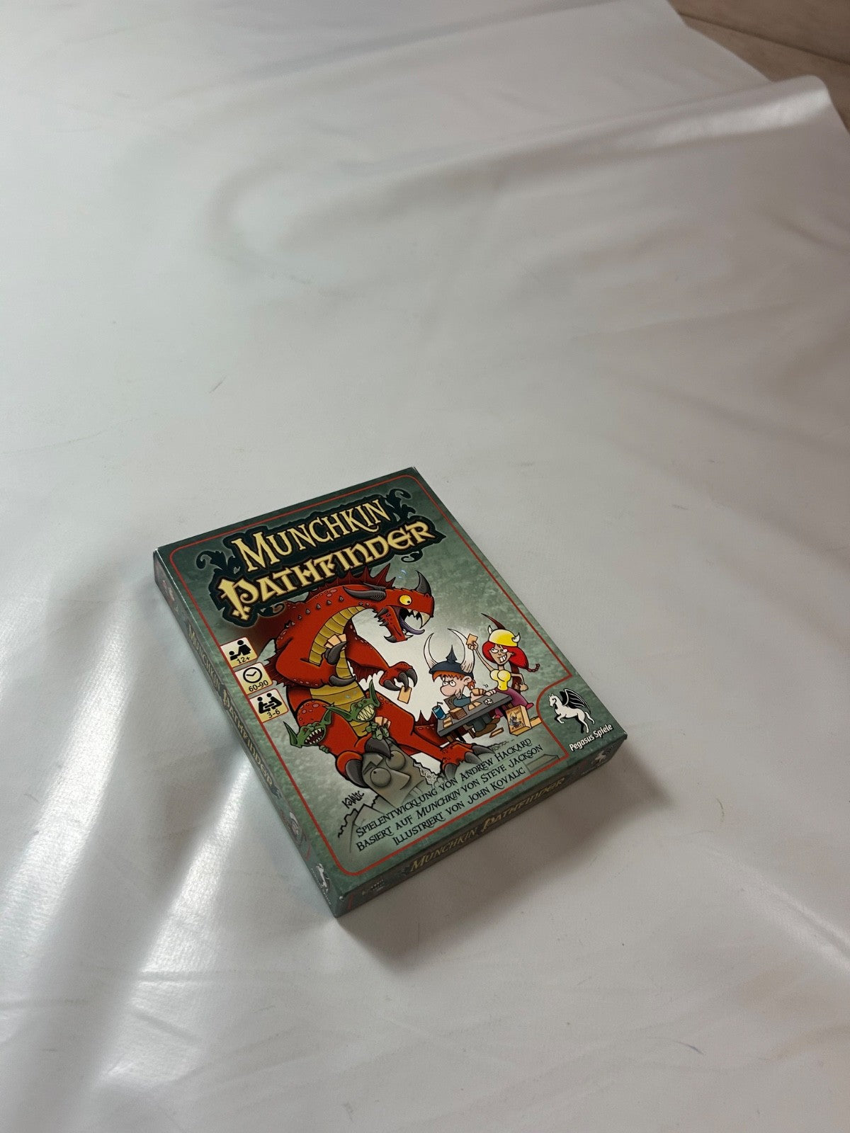 Detailfoto 5 – SKU A11426 – Kartenspiel gebraucht bei Brettspielimperium