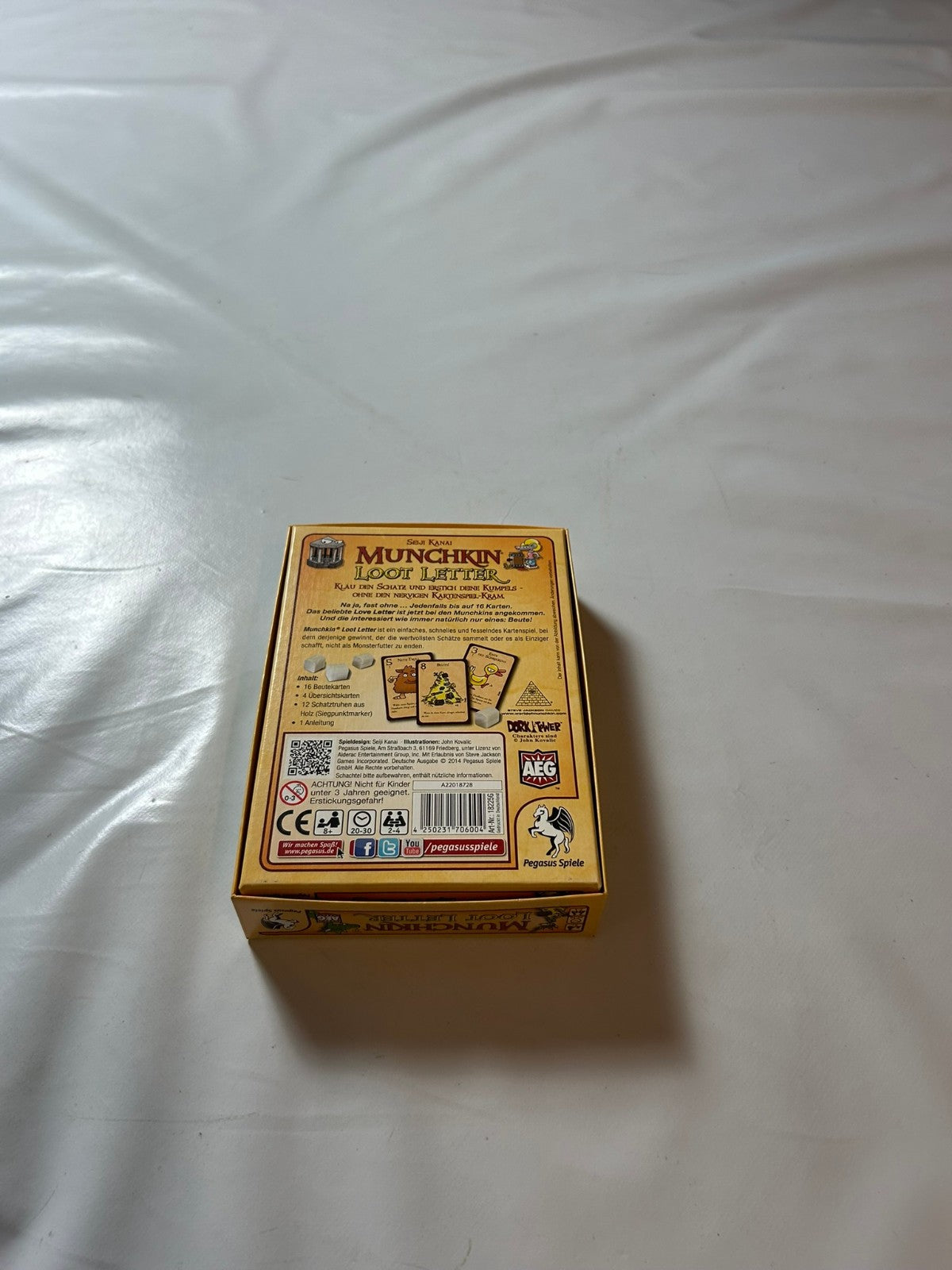 Detailfoto 9 – SKU A10175 – Kartenspiel gebraucht bei Brettspielimperium