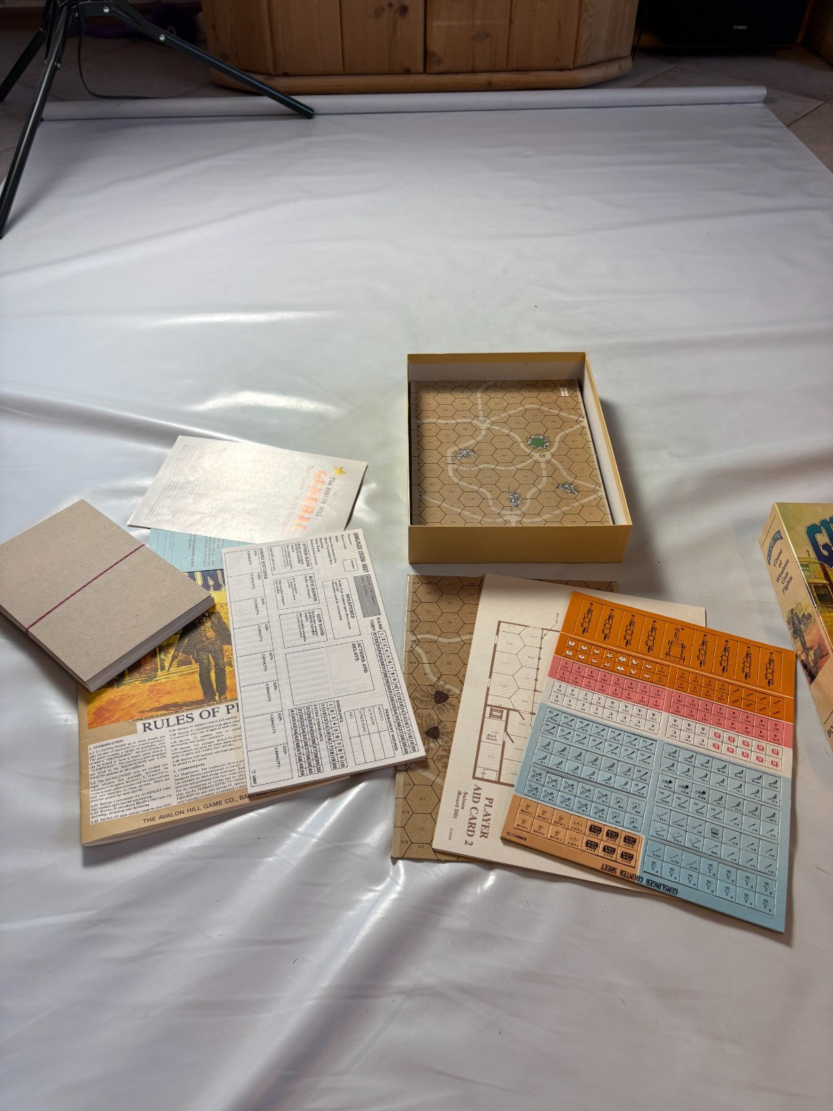 Detailfoto 7 – SKU A13714 – Gesellschaftsspiel gebraucht bei Brettspielimperium