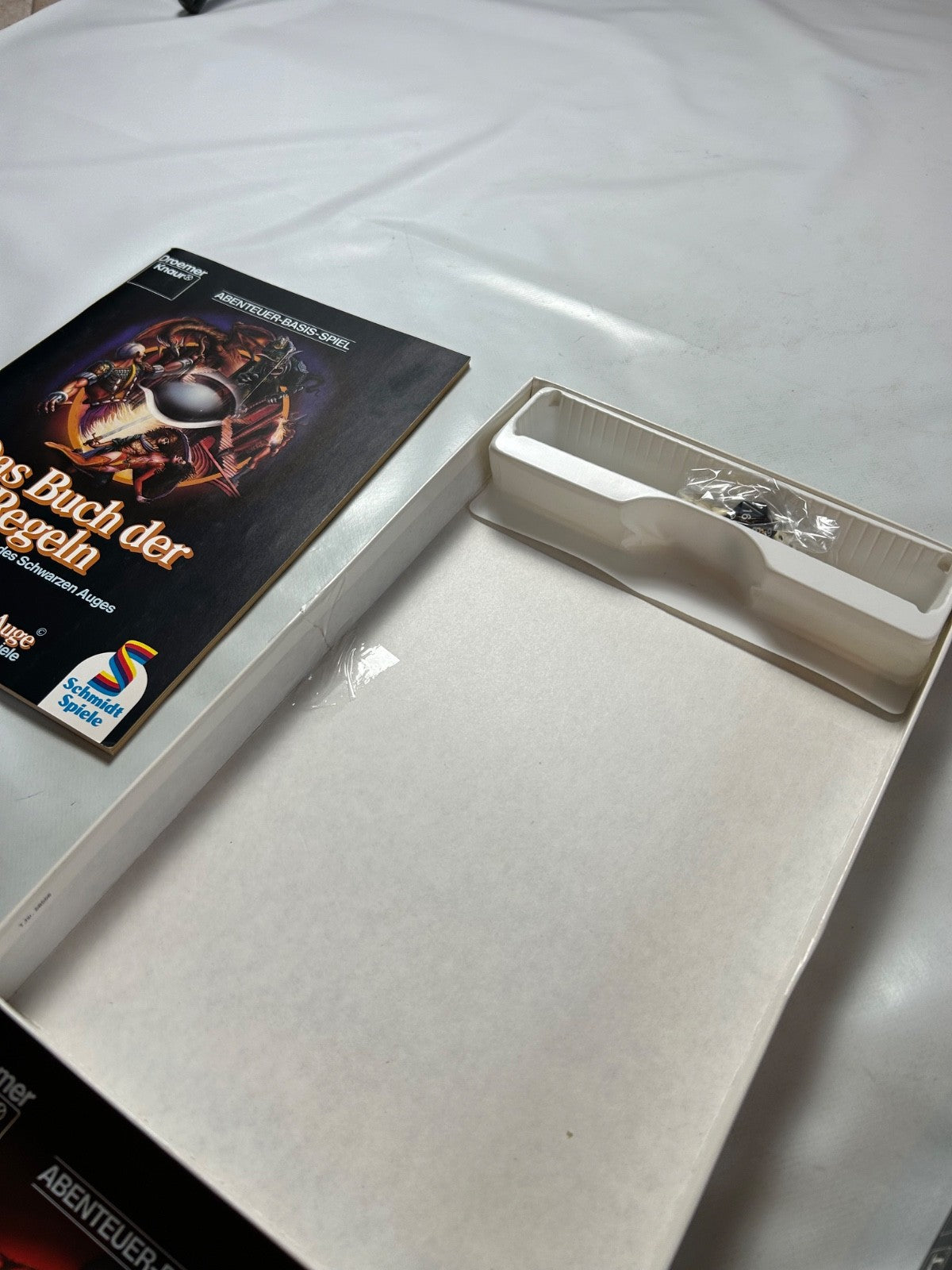 Detailfoto 11 – SKU A11108 – Rollenspiel-Buch gebraucht bei Brettspielimperium