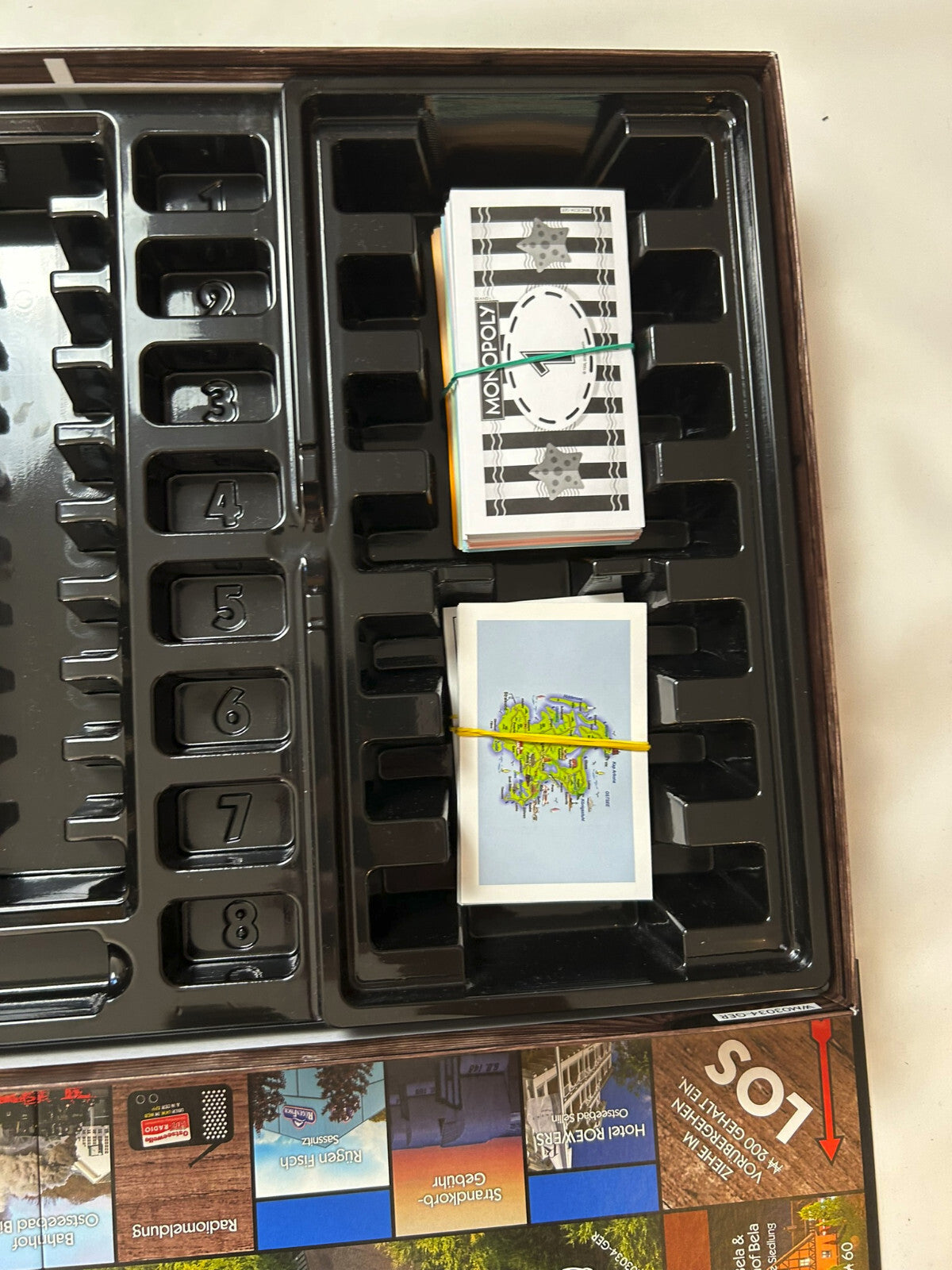 Detailfoto 11 – SKU A6736 – Gesellschaftsspiel gebraucht bei Brettspielimperium