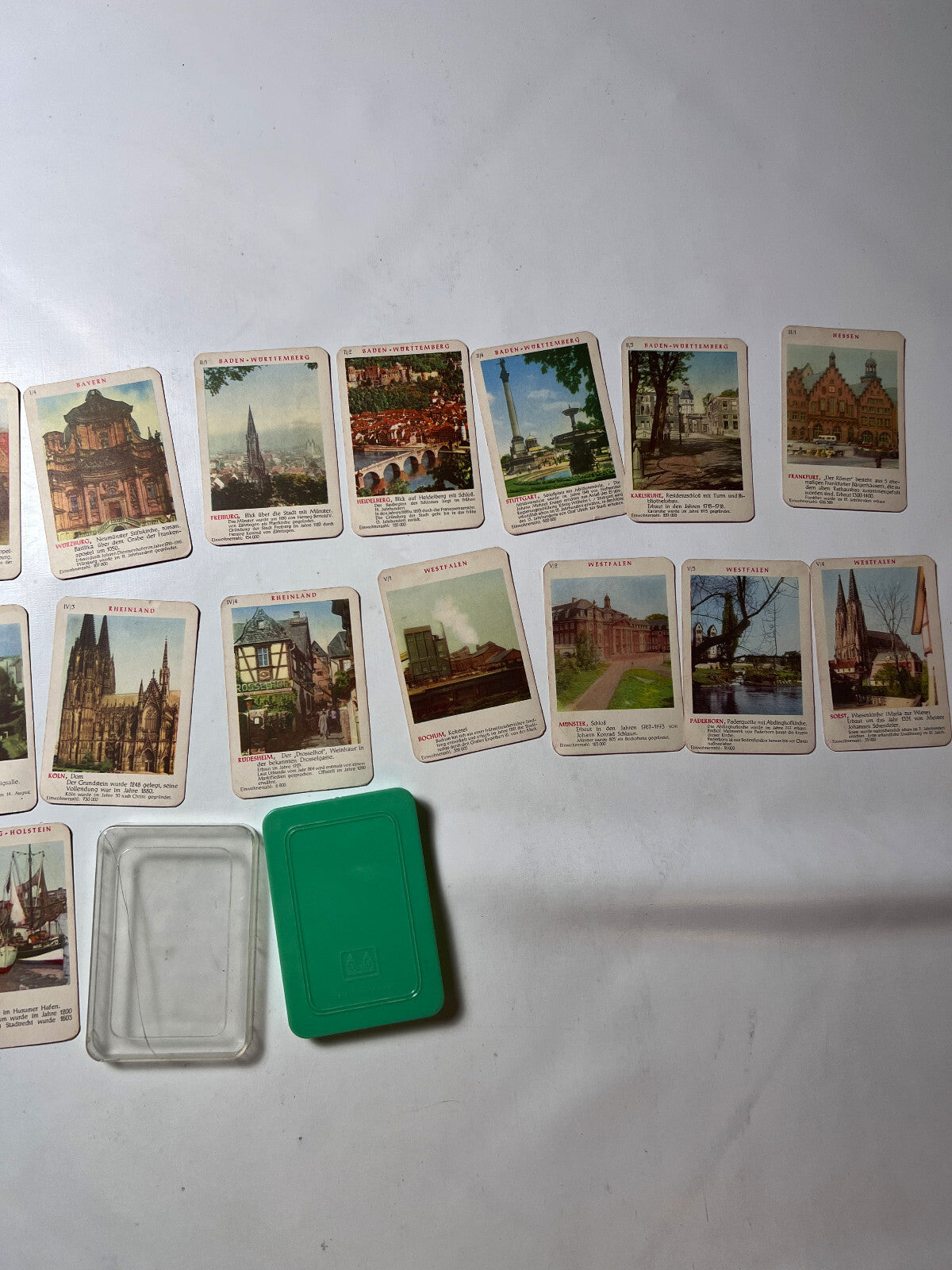 Detailfoto 4 – SKU A6476 – Kartenspiel gebraucht bei Brettspielimperium