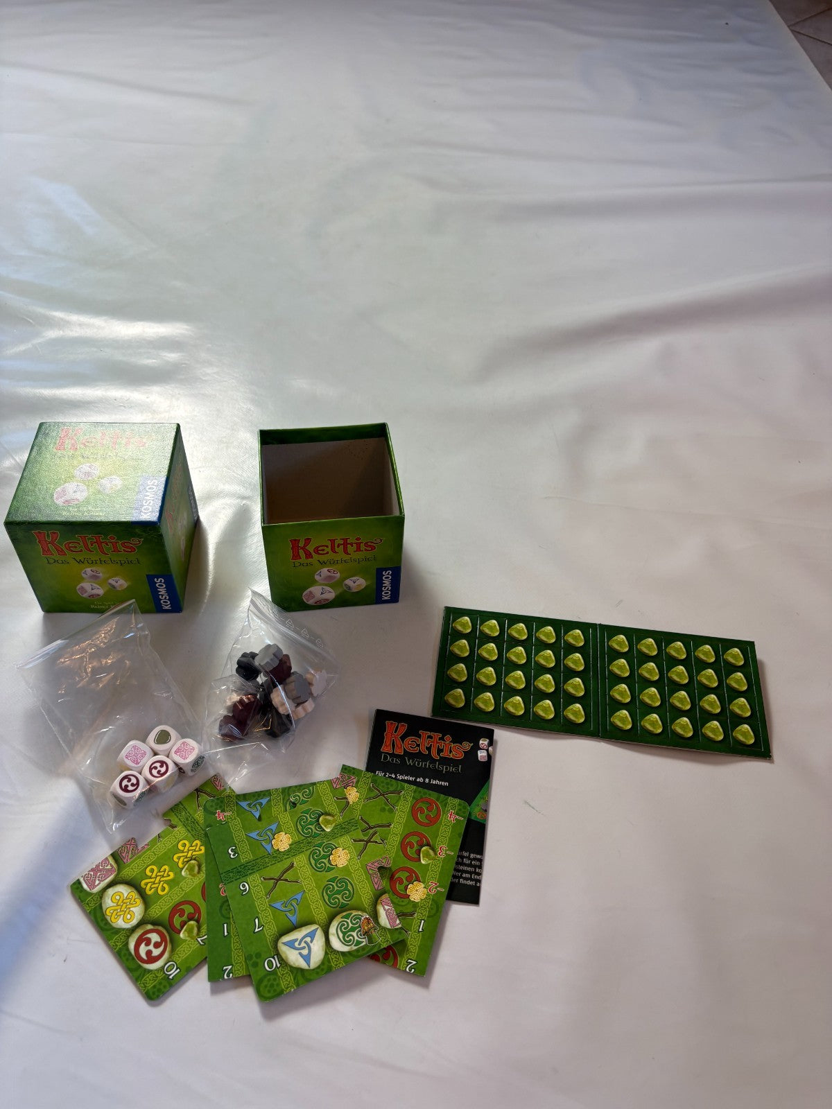 Detailfoto 7 – SKU A13736 – Gesellschaftsspiel gebraucht bei Brettspielimperium