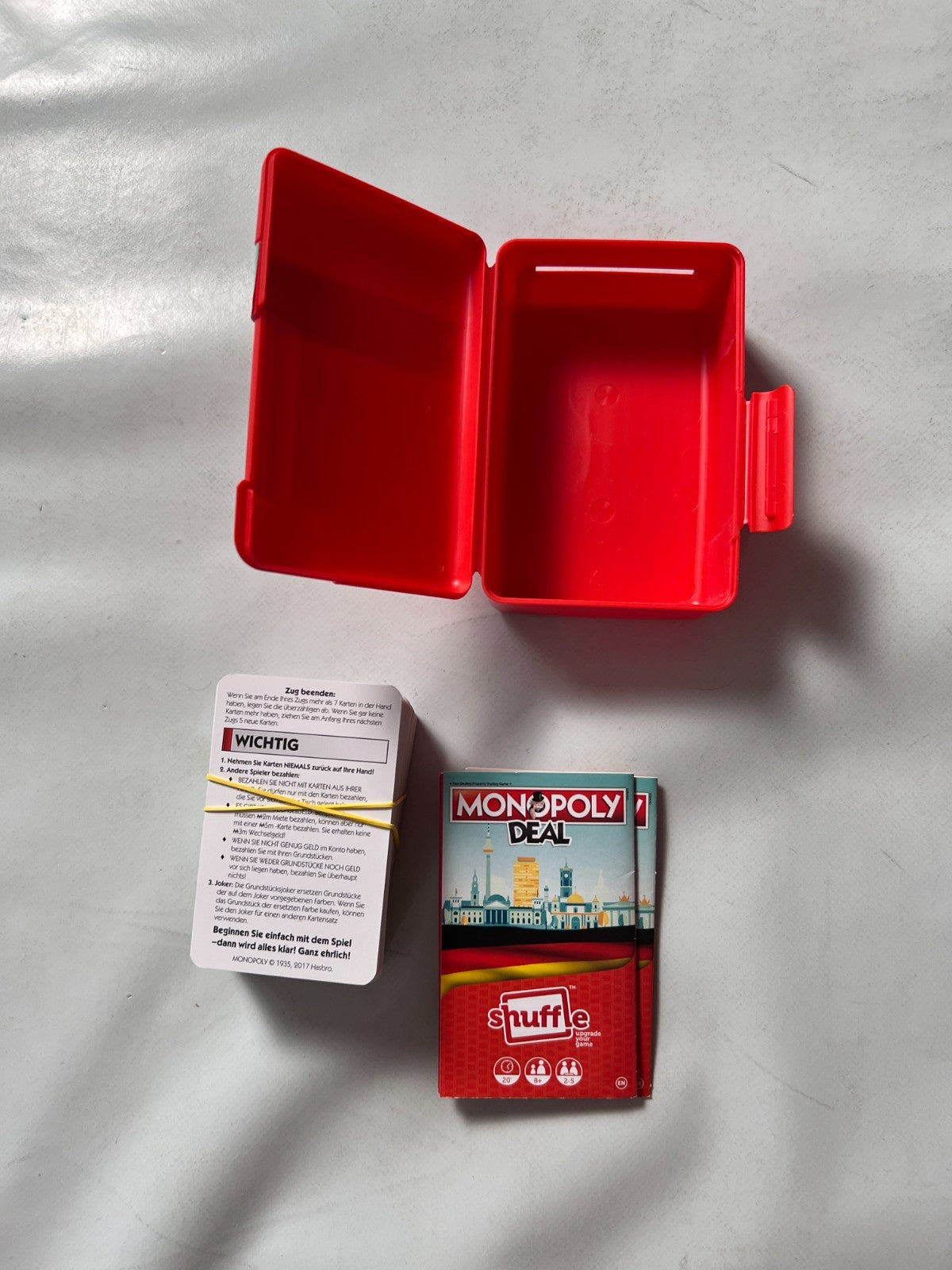 Monopoly Deal Shuffle Berlin 2017 Hasbro  Vollständig - Ansicht 2
