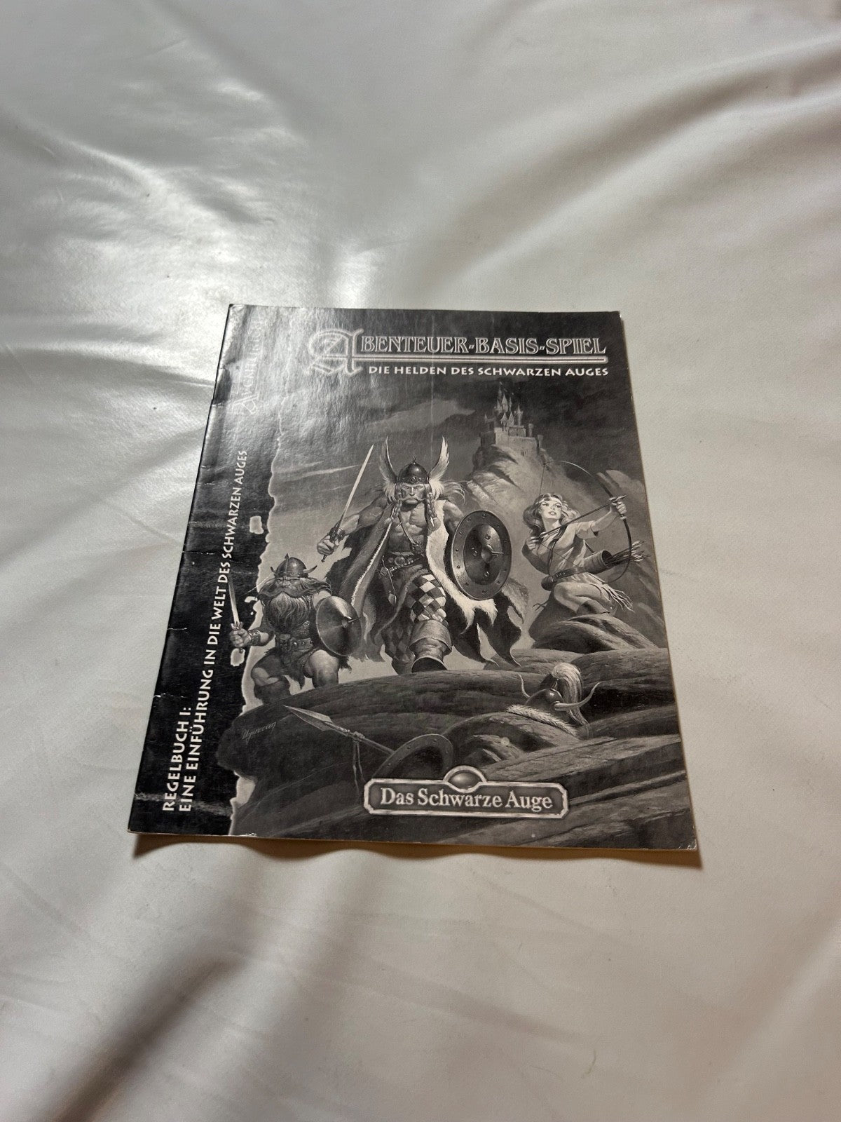 Detailfoto 3 – SKU A11873 – Rollenspiel-Buch gebraucht bei Brettspielimperium