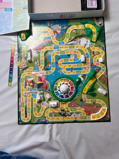 Detailfoto 4 – SKU A13453 – Gesellschaftsspiel gebraucht bei Brettspielimperium