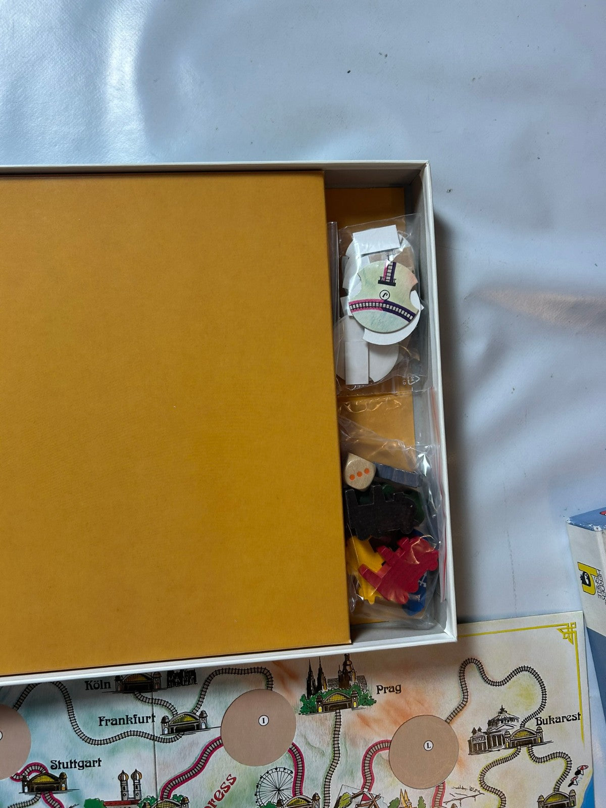 Detailfoto 5 – SKU A9750 – Gesellschaftsspiel gebraucht bei Brettspielimperium