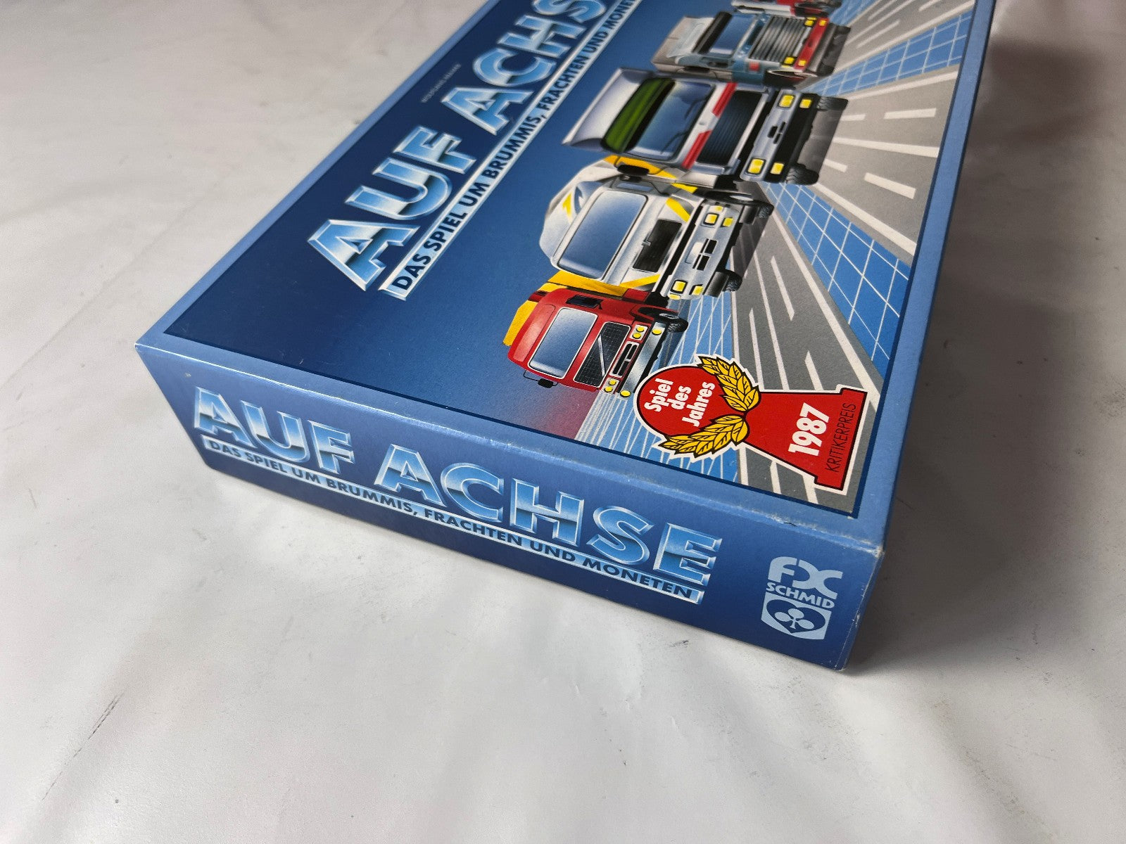 7881577