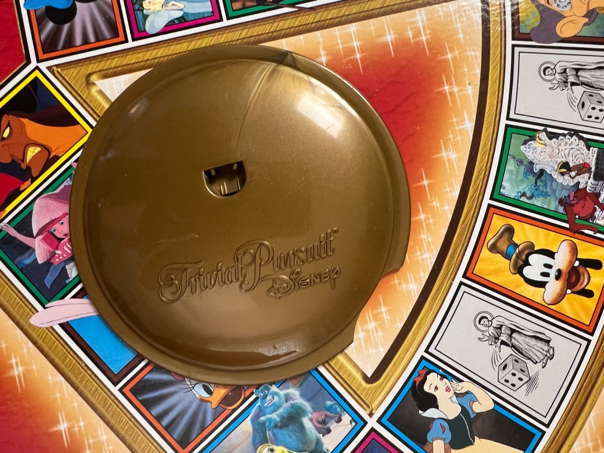 Trivial Pursuit Disney rote Edition Hasbro Spiel Gesellschaftsspie - vollständig - Ansicht 3