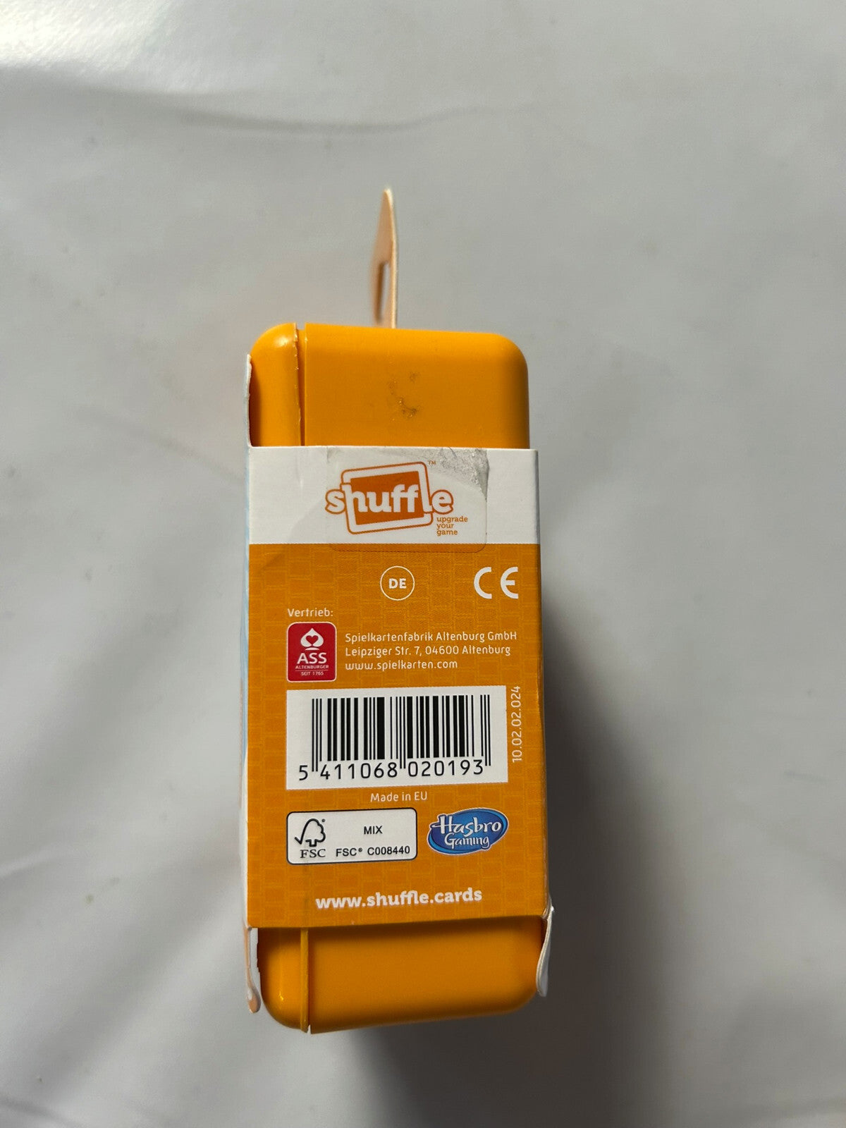 6904323
