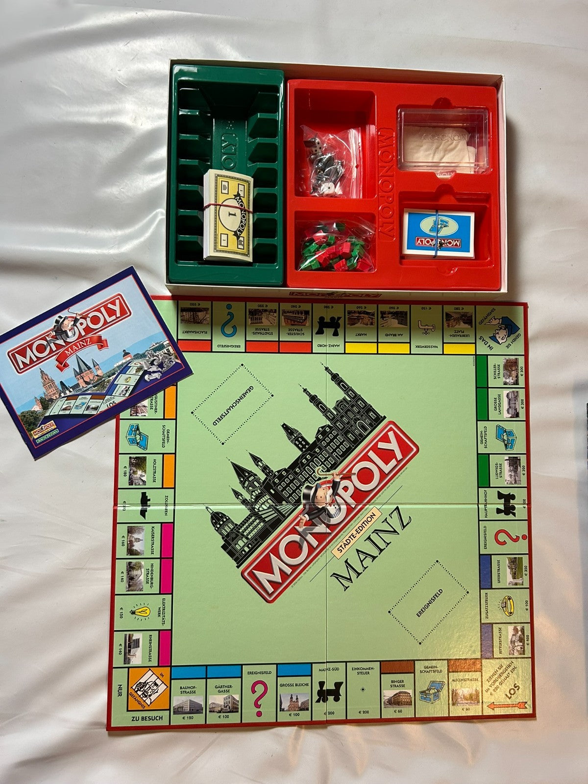 Detailfoto 6 – SKU A10628 – Gesellschaftsspiel gebraucht bei Brettspielimperium