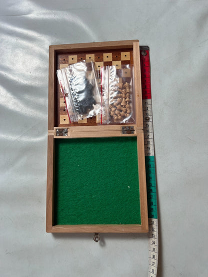 Detailfoto 8 – SKU A14013 – Gesellschaftsspiel gebraucht bei Brettspielimperium
