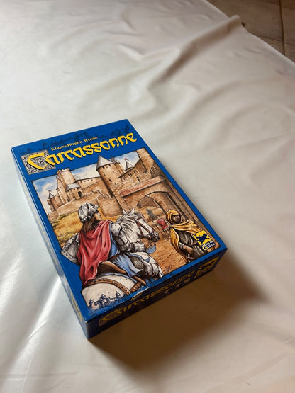 8100372