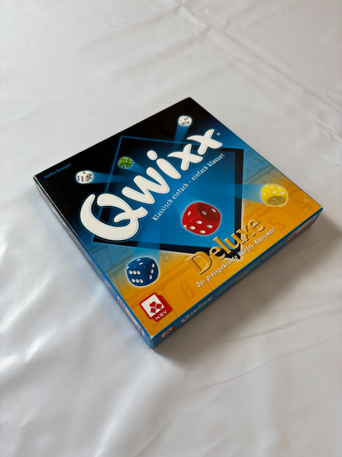 Qwixx Deluxe Gesellschaftsspiel Deutsch NBV - Vollständig - Ansicht 5