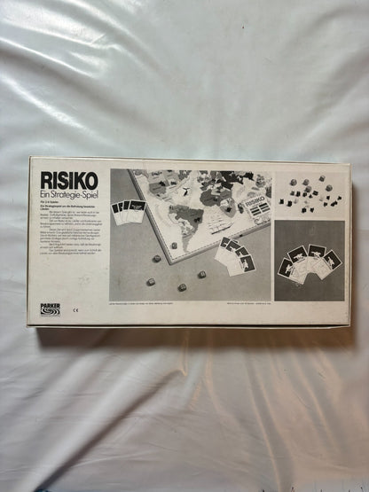 Brettspiel  Risiko  Strategiespiel weiße Ausgabe Parker 1982  Vollständig - Ansicht 10