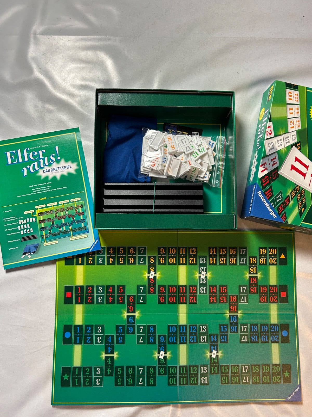 Detailfoto 8 – SKU A11069 – Gesellschaftsspiel gebraucht bei Brettspielimperium