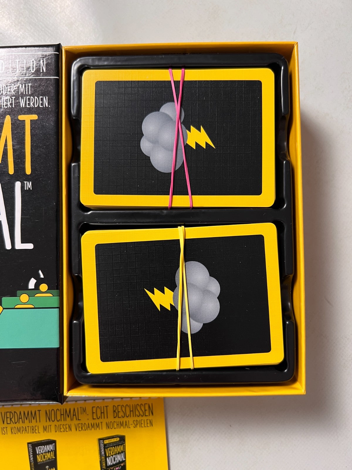 Detailfoto 3 – SKU A14286 – Kartenspiel gebraucht bei Brettspielimperium